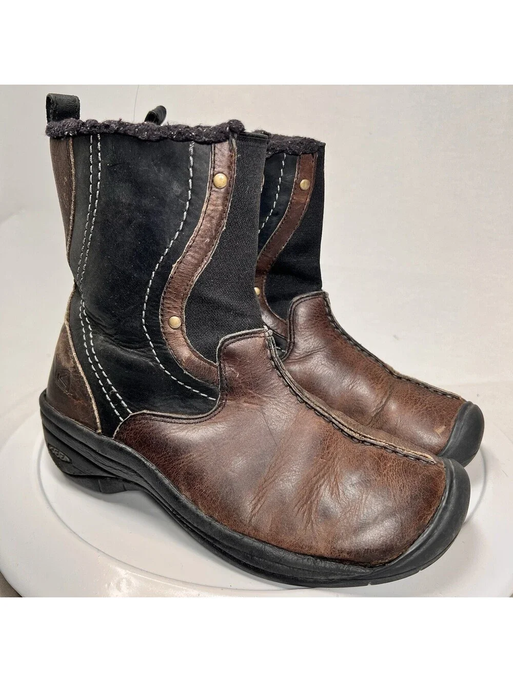 Keen Chester 5441 Leather Boots Sherpa Lined Winter Brown Women’s Size 9